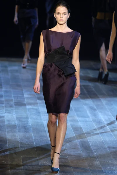 Look 28